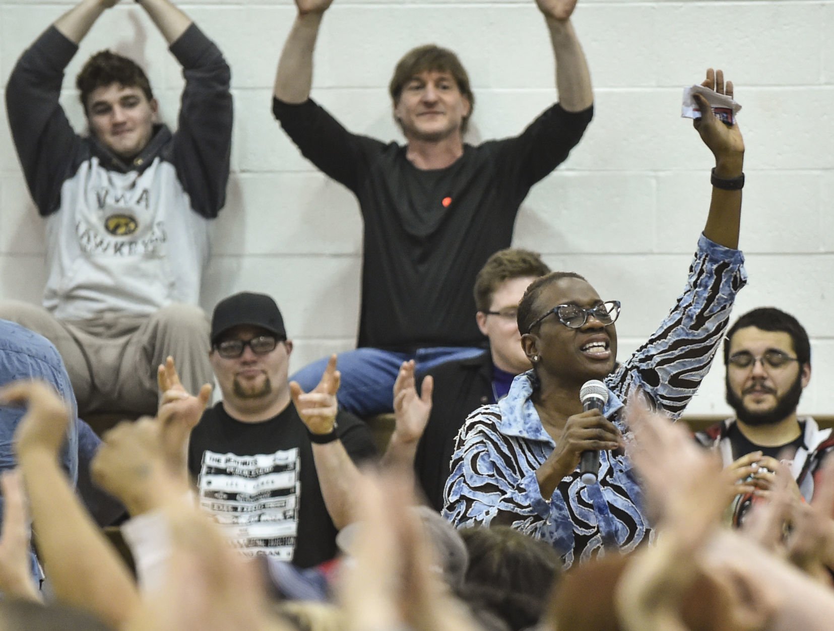 040619-mus-sanders-02.jpg